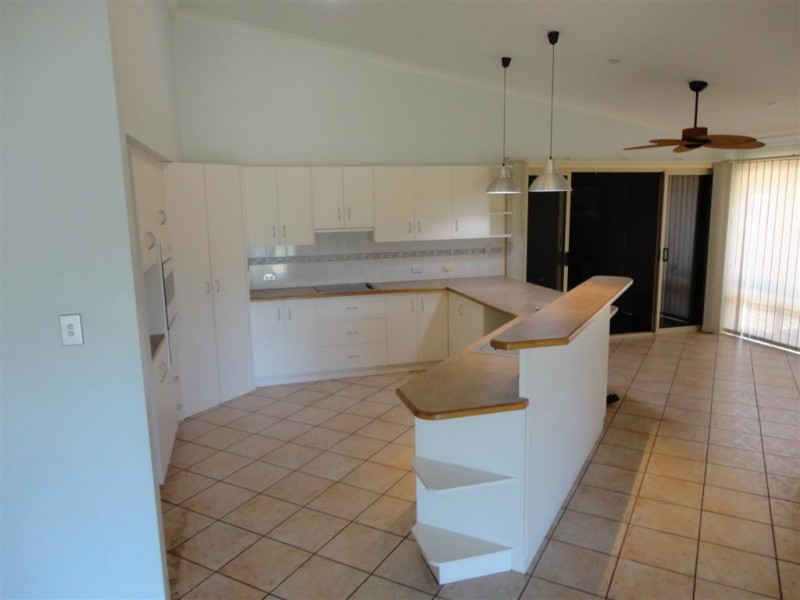 61 Alexander Street, Torquay QLD 4655