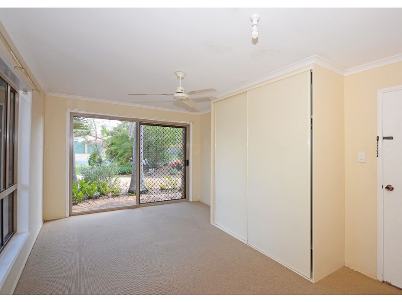 67 Ladbroke Cres, Hervey Bay QLD 4655