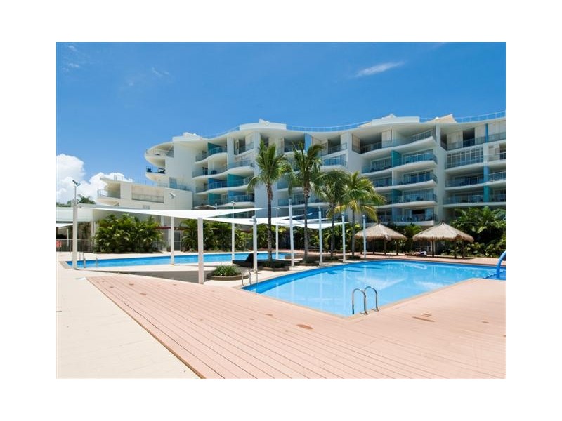 18/569 Charlton Esplanade, Urangan QLD 4655