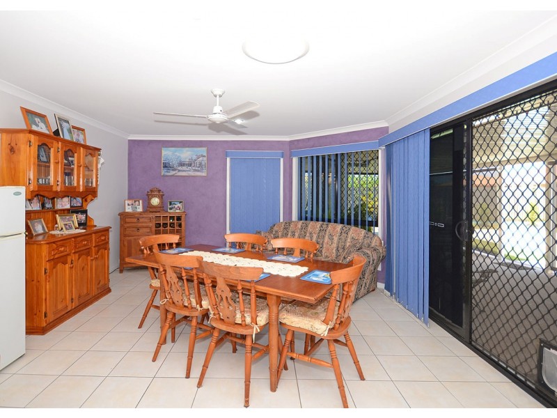 12 Surrey Court, Kawungan QLD 4655