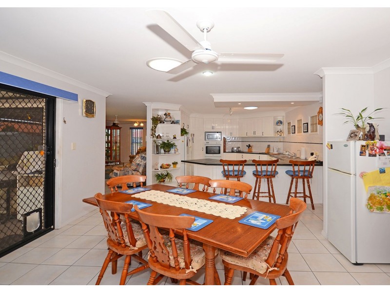 12 Surrey Court, Kawungan QLD 4655