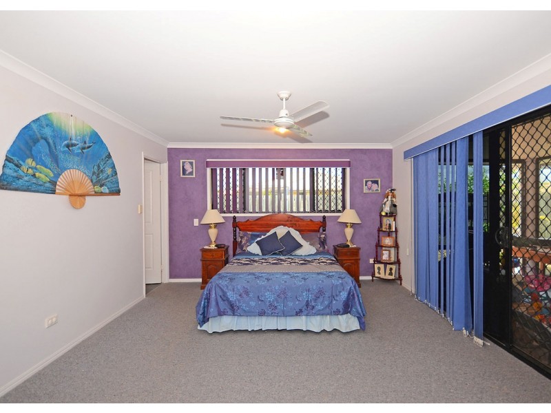 12 Surrey Court, Kawungan QLD 4655