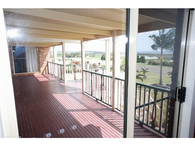 88 Cove Boulevard, River Heads QLD 4655
