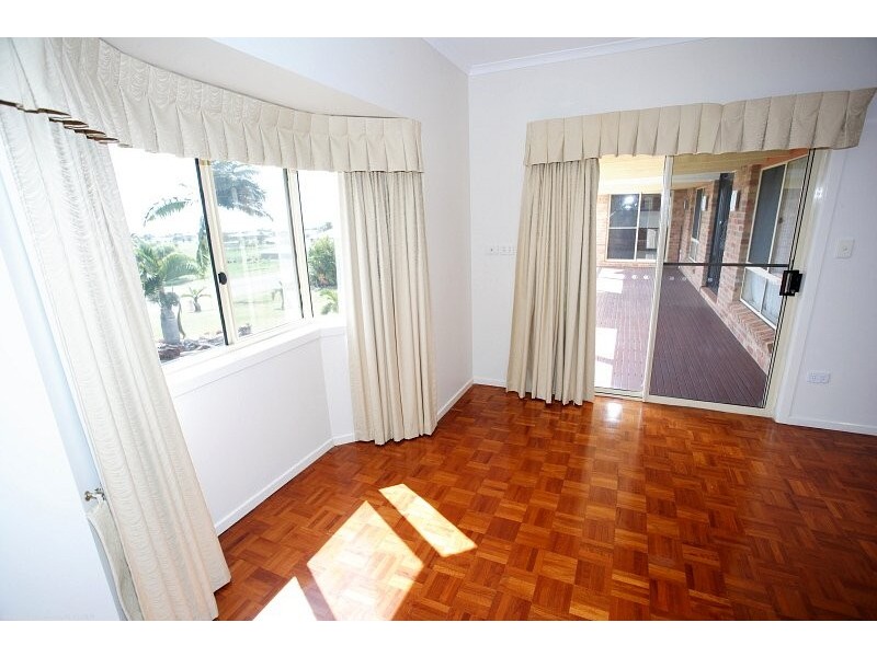 88 Cove Boulevard, River Heads QLD 4655