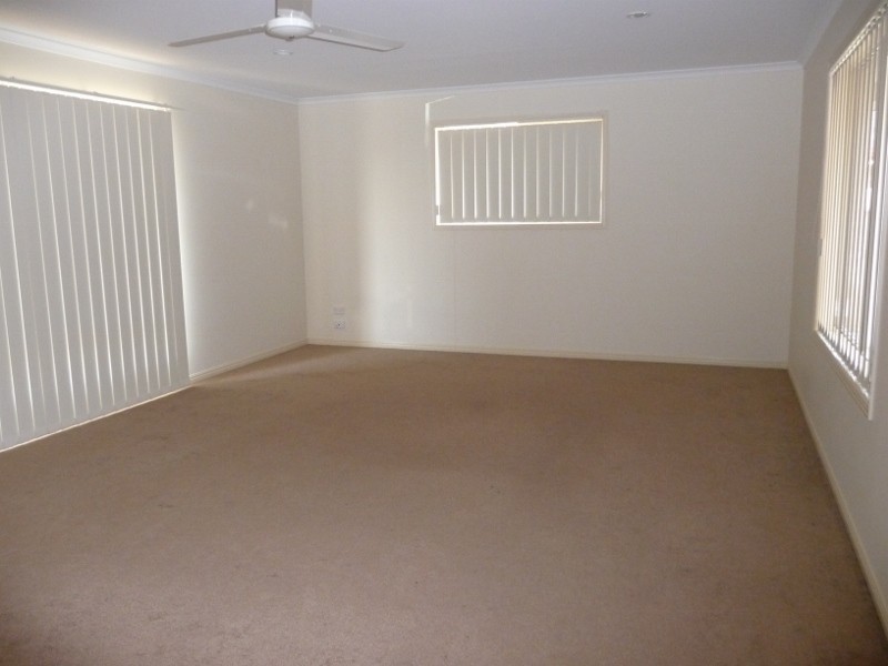 18 Magellan Circuit, Urraween QLD 4655