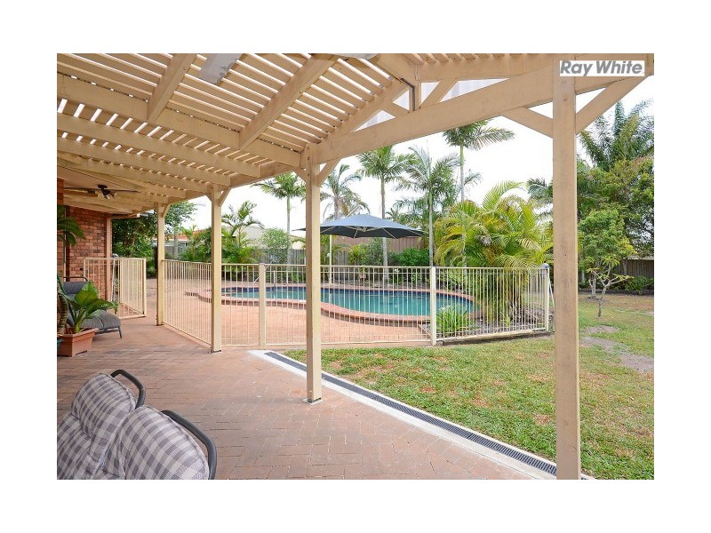 8 Rocky Court, Kawungan QLD 4655