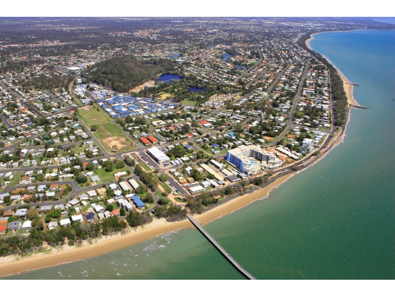 319/569 Charlton Esplanade, Urangan QLD 4655