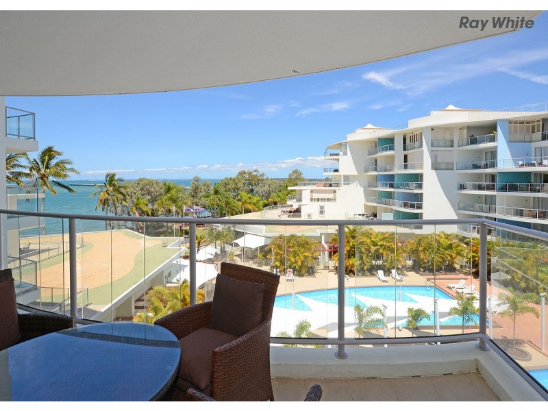 319/569 Charlton Esplanade, Urangan QLD 4655