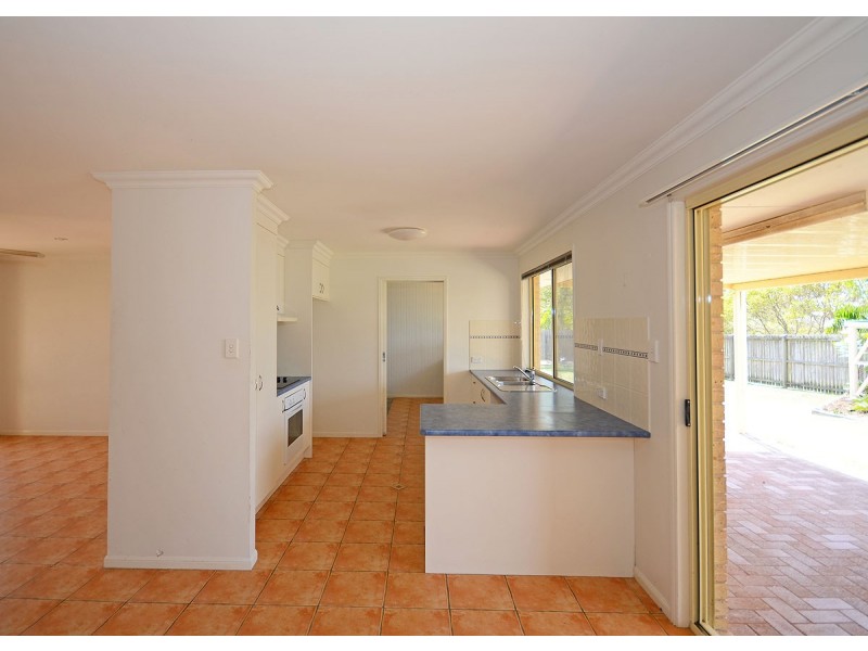 30 Durham Court, Kawungan QLD 4655