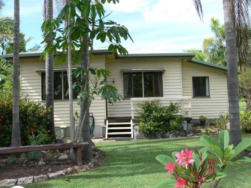 5 Totness Street, Torquay QLD 4655