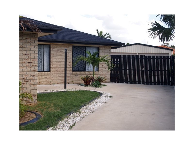 8 Kiwi Court, Point Vernon QLD 4655