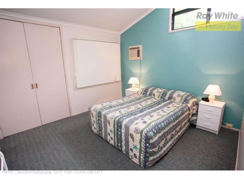 2/652 Charlton Esplanade, Urangan QLD 4655