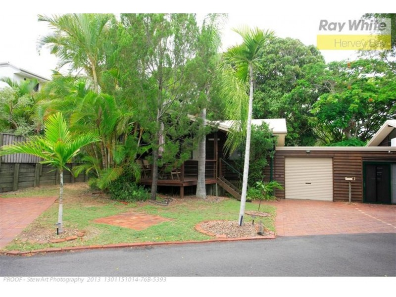 2/652 Charlton Esplanade, Urangan QLD 4655