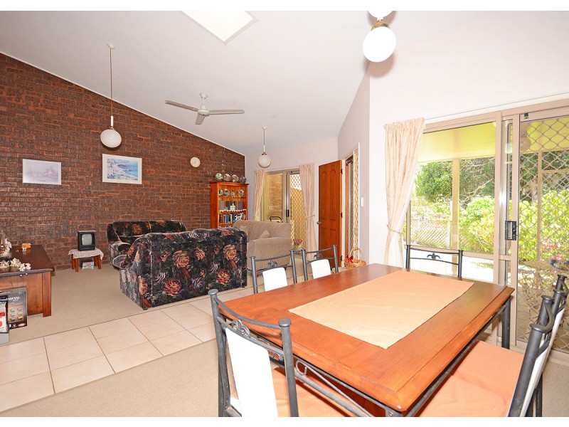 6/123 Freshwater Street, Torquay QLD 4655