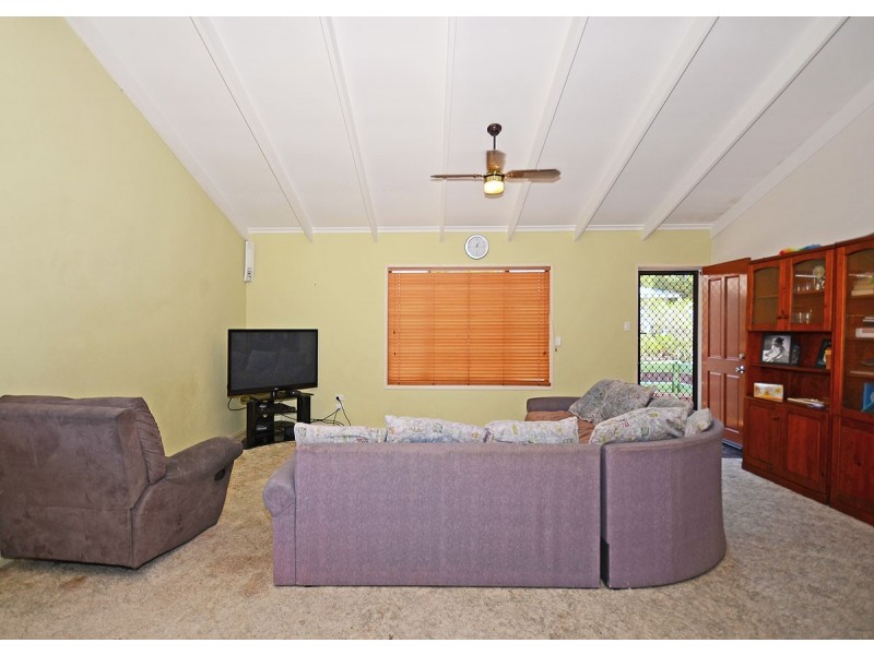 22 Oleander Avenue, Scarness QLD 4655