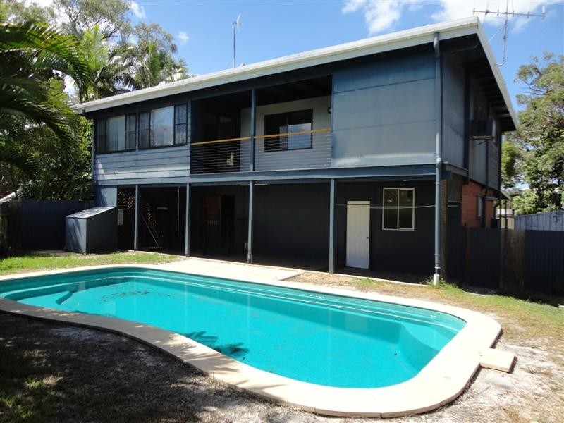 464 Boat Harbour Drive, Torquay QLD 4655