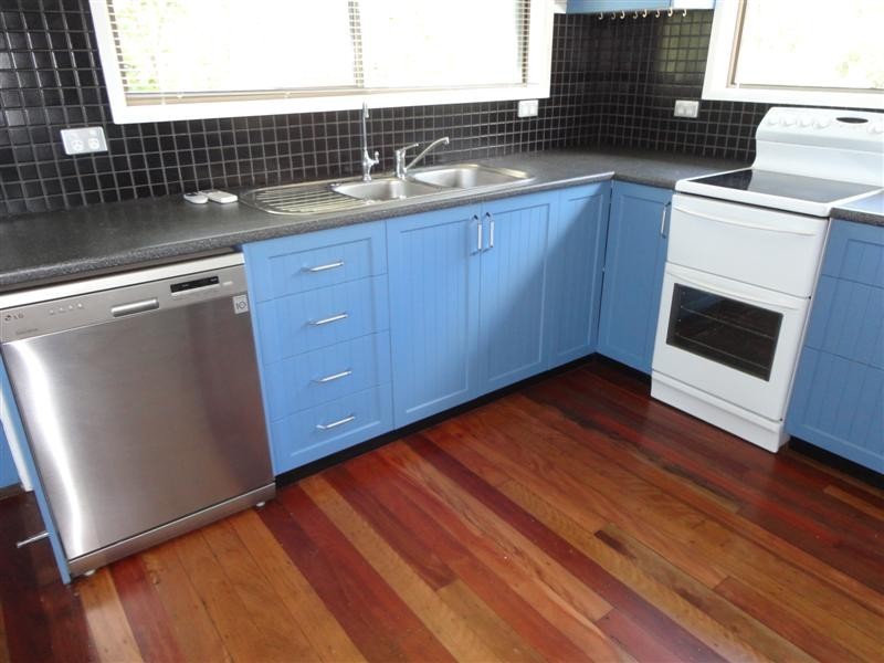 464 Boat Harbour Drive, Torquay QLD 4655