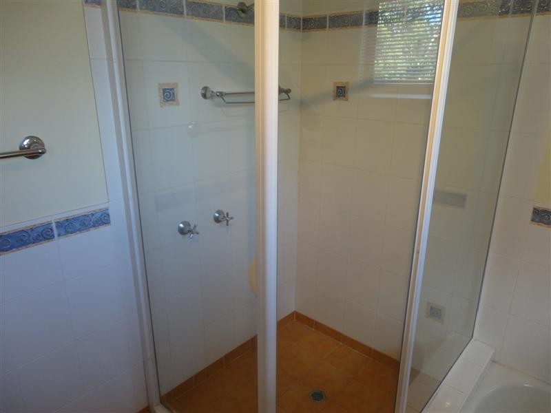 464 Boat Harbour Drive, Torquay QLD 4655