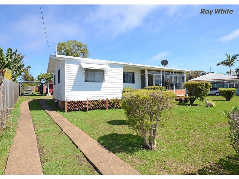 95 Esplanade, Point Vernon QLD 4655