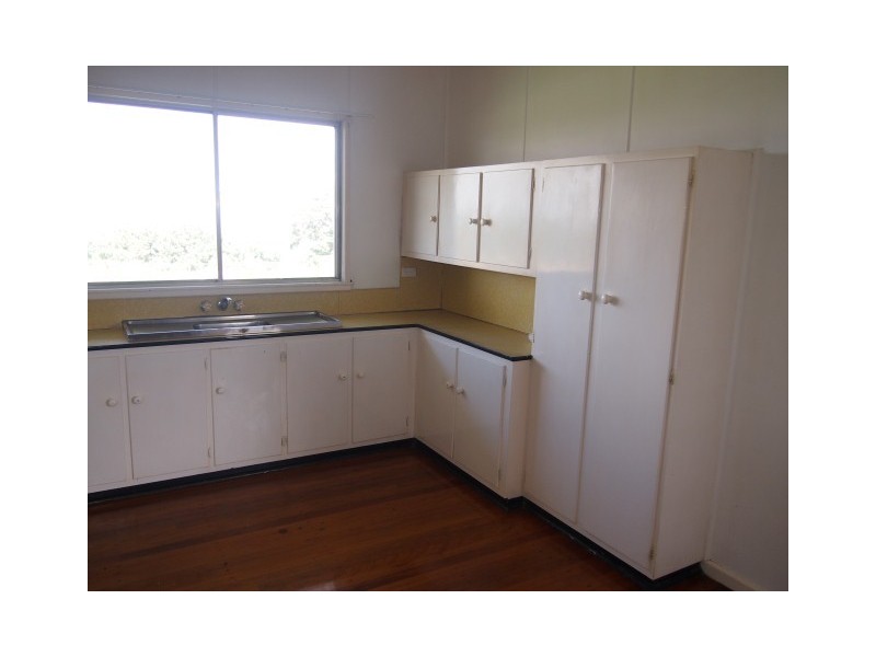 95 Esplanade, Point Vernon QLD 4655
