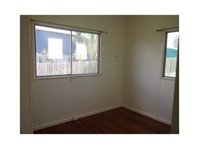 95 Esplanade, Point Vernon QLD 4655