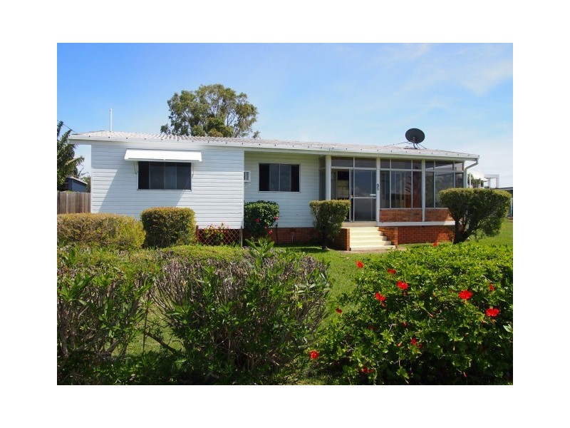 95 Esplanade, Point Vernon QLD 4655