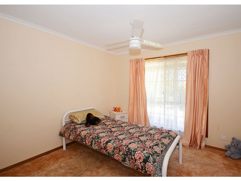 29 Barnstaple Street, Torquay QLD 4655
