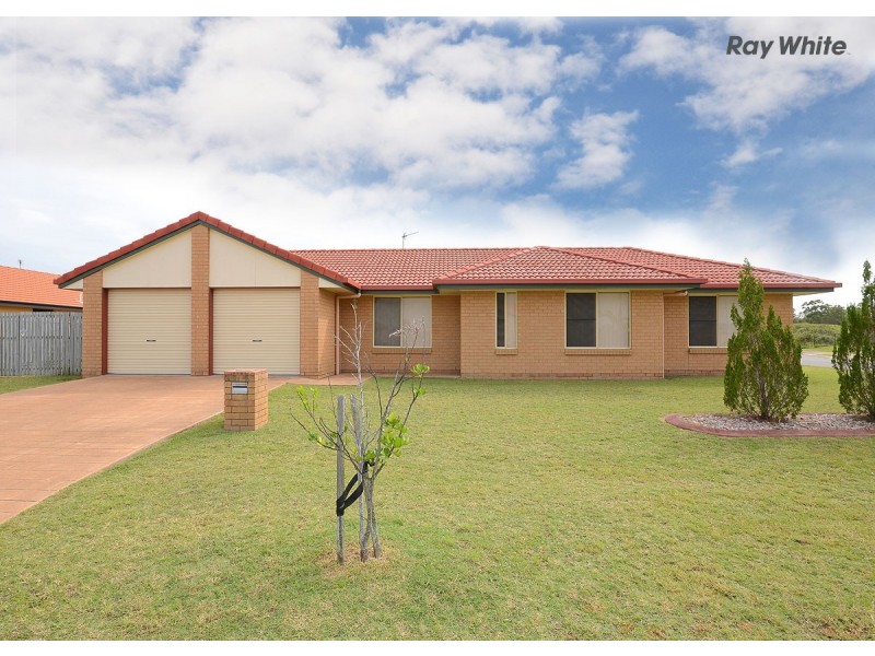 1 Kestrel Court, Eli Waters QLD 4655