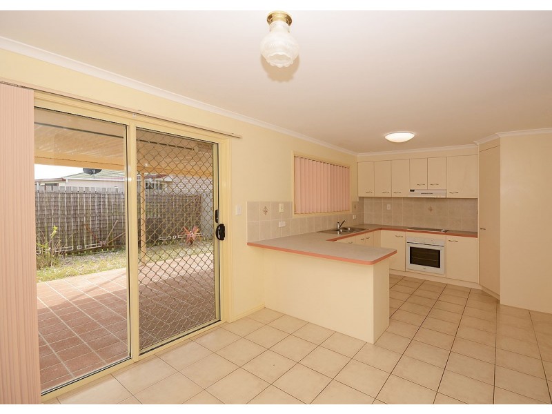 1 Kestrel Court, Eli Waters QLD 4655