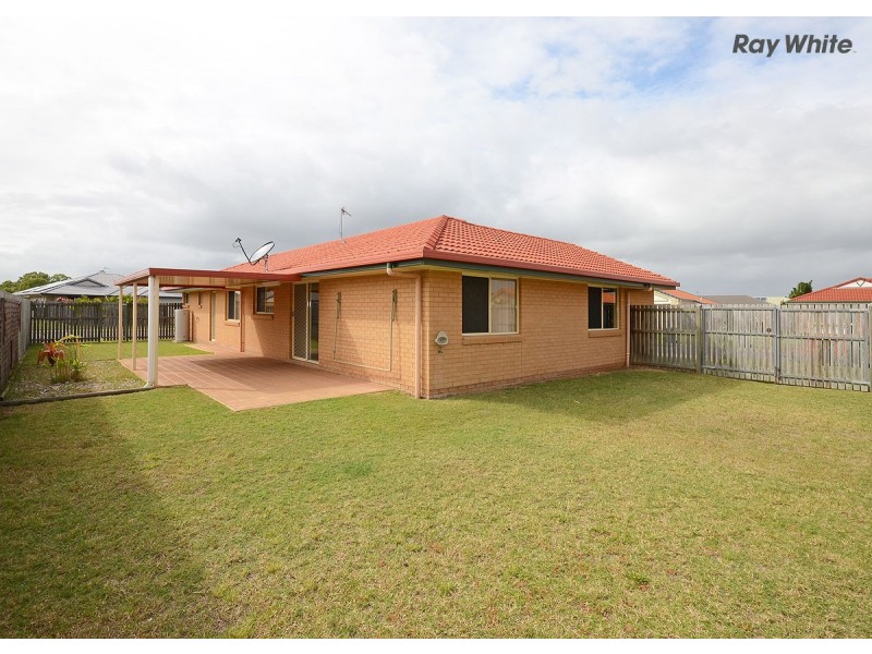 1 Kestrel Court, Eli Waters QLD 4655