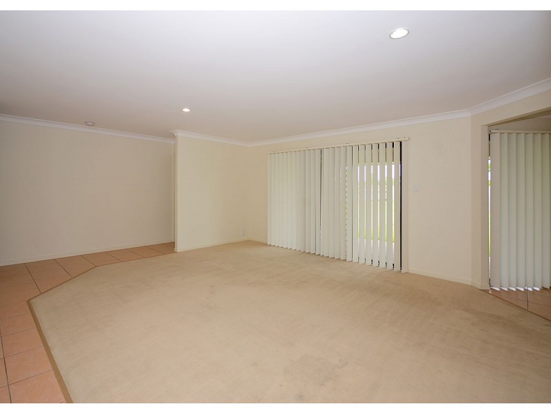 16 Golden Grove Court, Eli Waters QLD 4655