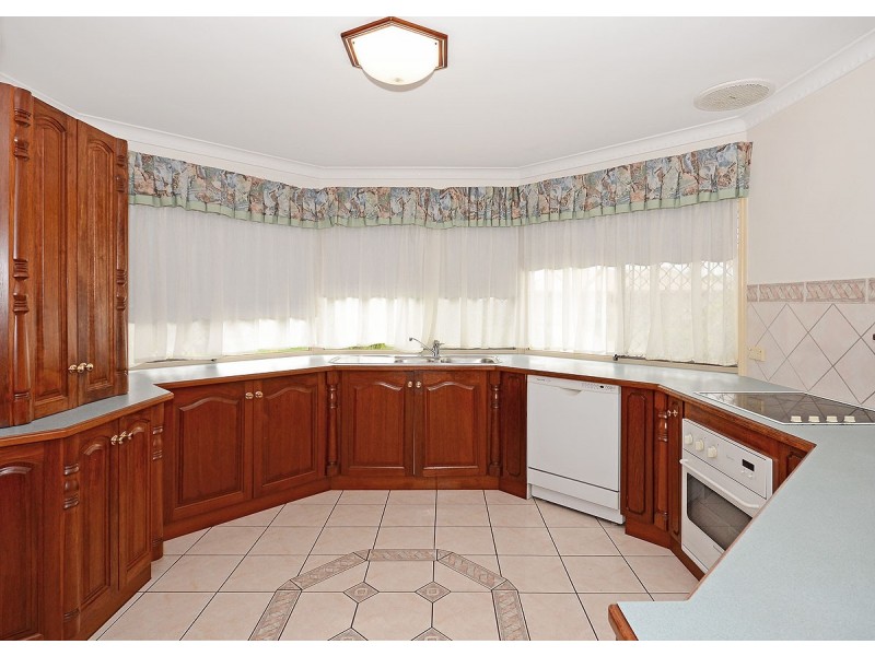 9 Caswell Court, Torquay QLD 4655