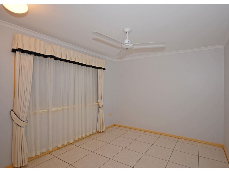 9 Caswell Court, Torquay QLD 4655