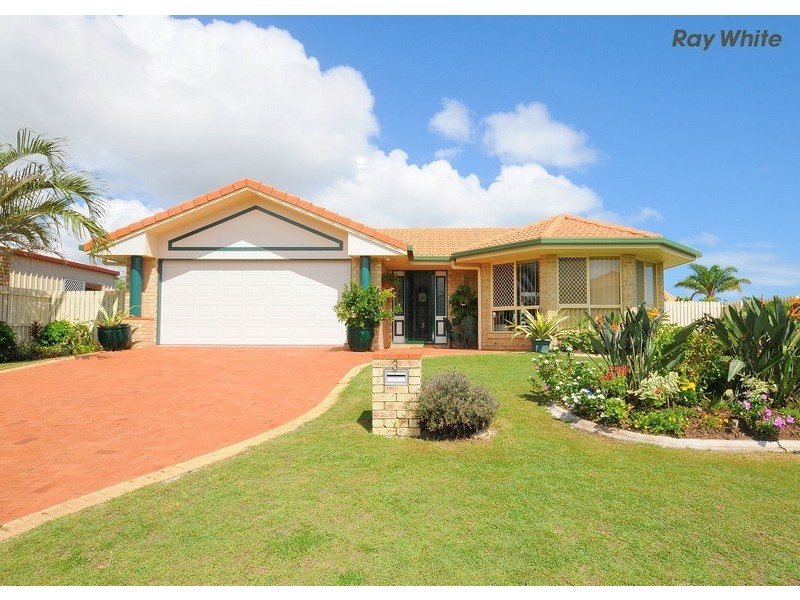 3 Foreshore Drive, Urangan QLD 4655