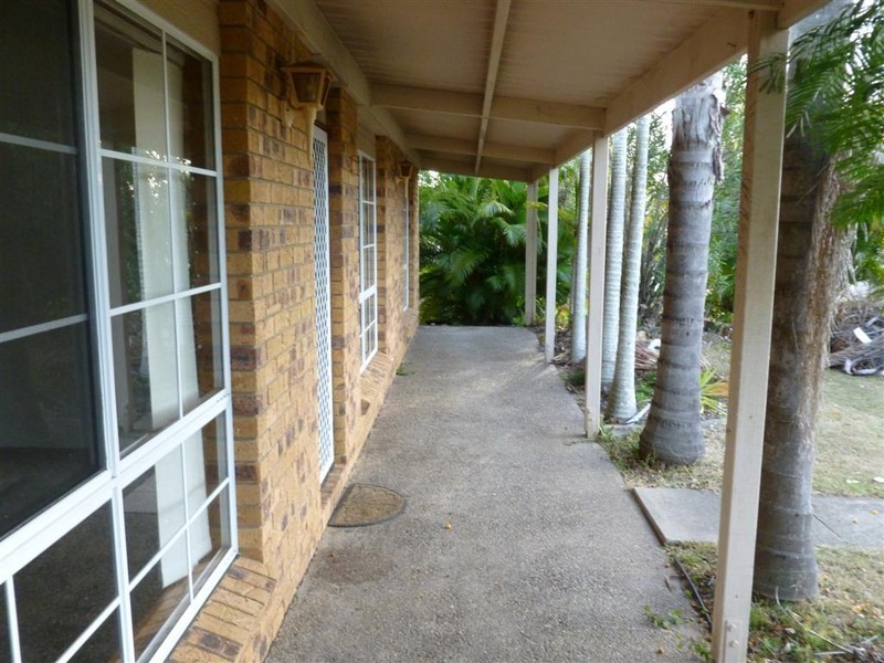 10 Cliveden Street, Point Vernon QLD 4655