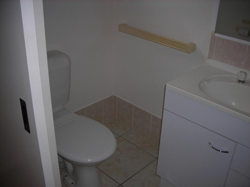 50 Kookaburra, Eli Waters QLD 4655