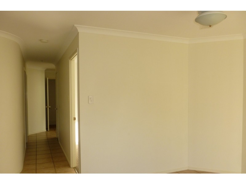 18 Brolga, Eli Waters QLD 4655