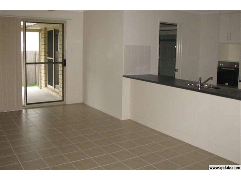 11 Whipbird, Urangan QLD 4655