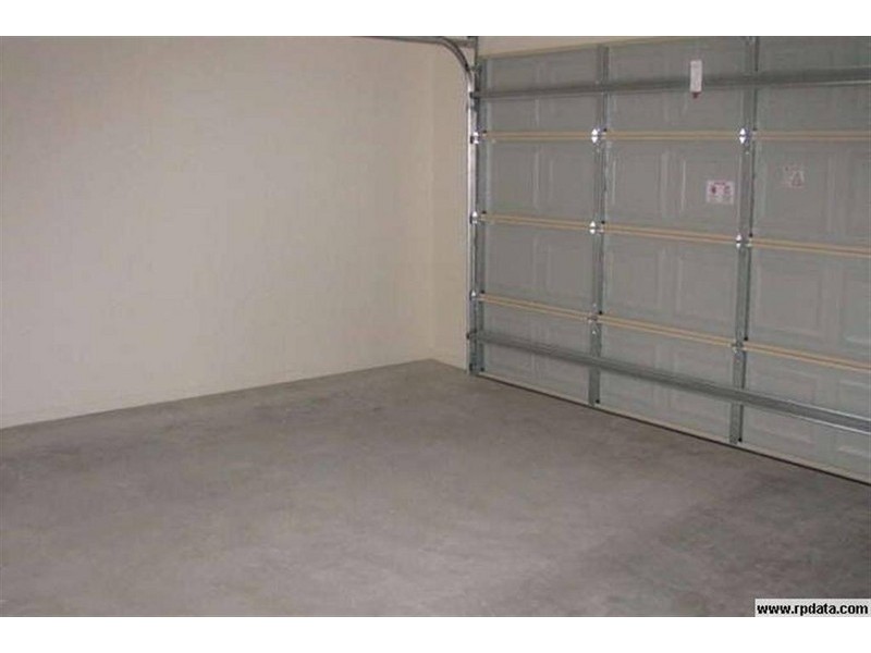 11 Whipbird, Urangan QLD 4655