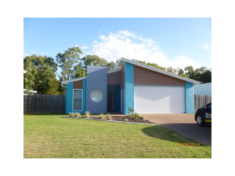 11 Brackish Court, Toogoom QLD 4655