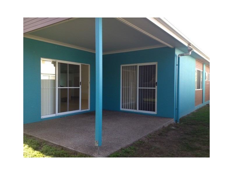11 Brackish Court, Toogoom QLD 4655