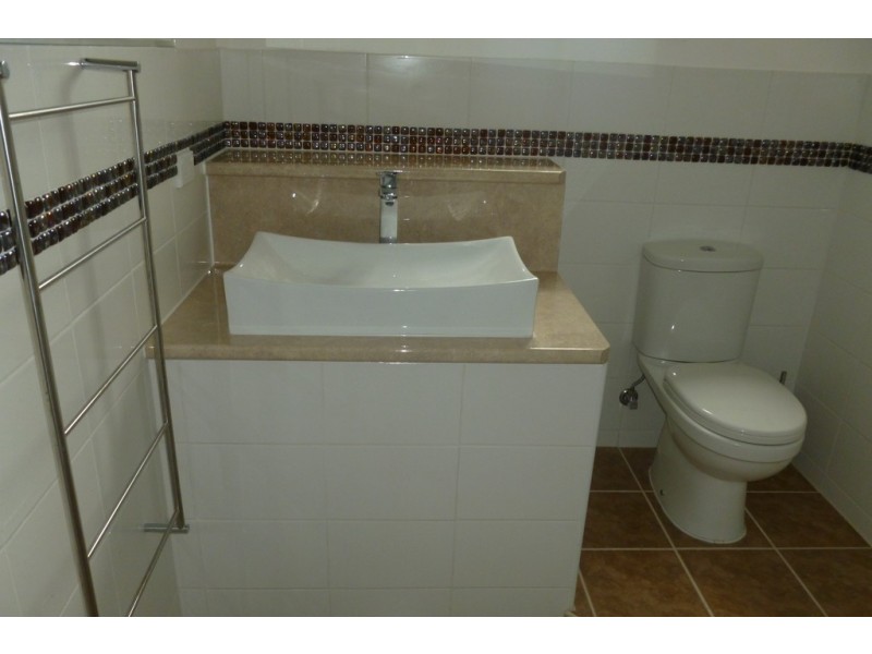 2/3 Down Street, Scarness QLD 4655