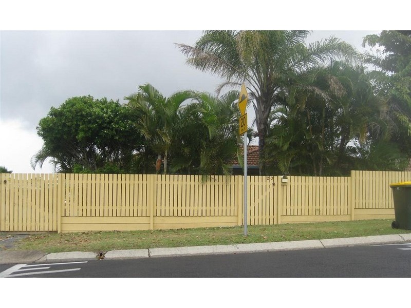 20 Rohan Way, Kawungan QLD 4655