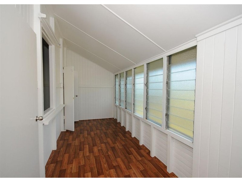 15 MARTIN, Point Vernon QLD 4655