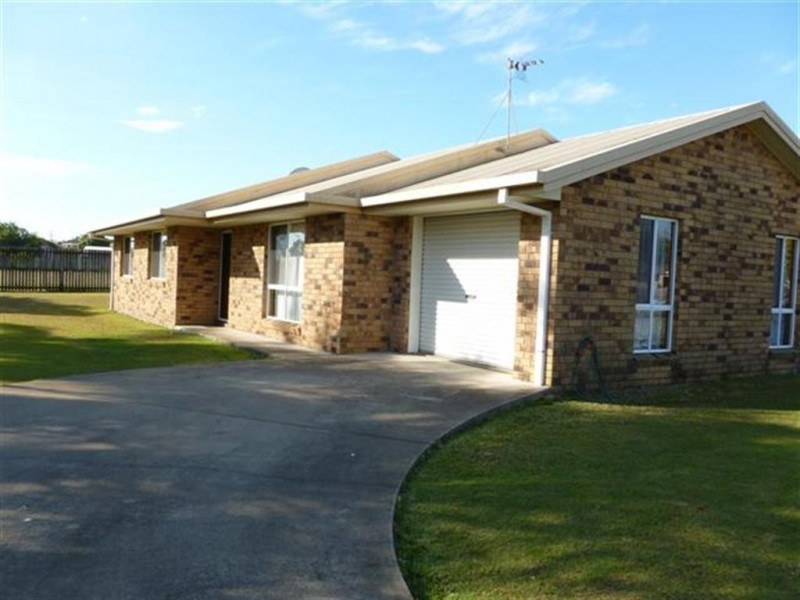 55 Banksia Street, Point Vernon QLD 4655