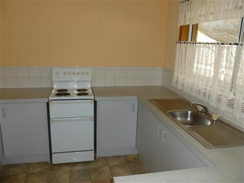 55 Banksia Street, Point Vernon QLD 4655