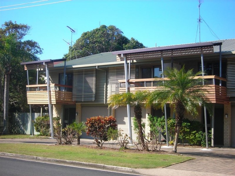 1/32 CYPRESS, Torquay QLD 4655