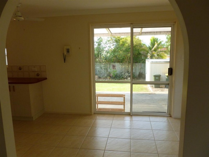 12 Waigani Avenue, Kawungan QLD 4655