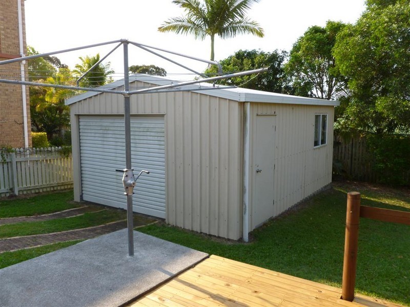 12 Waigani Avenue, Kawungan QLD 4655