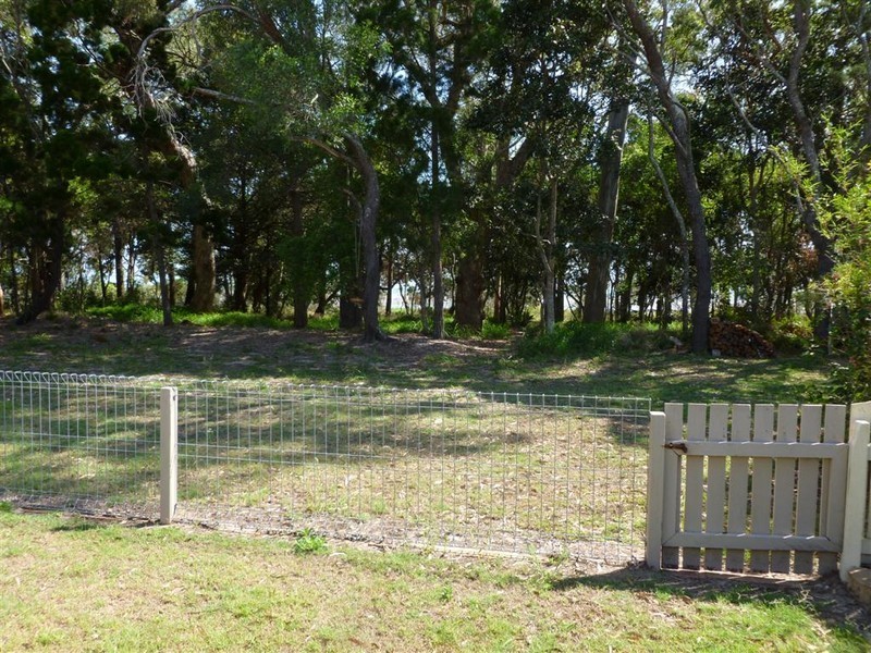 120 Kingfisher Parade, Toogoom QLD 4655